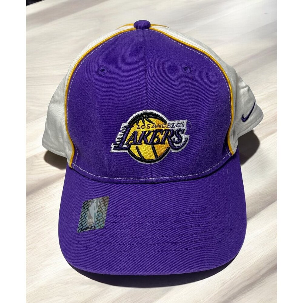 Los‎ Angeles Lakers Nike Strapback Cap Child Purple/White official NBA